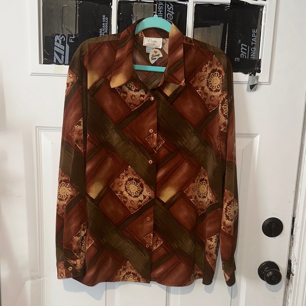 Vintage Chic Women's Brown Patterned Button-Down … - image 2